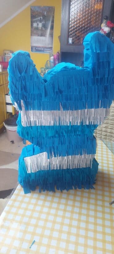 new balance patike bele: Pinjata stich — 2