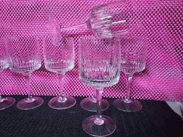 swarovski case za vino cena: Case nove kristal 60,70te za vino,rucni rad. Case komada 7 u ceni — 8