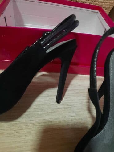 muske jakne za zimu new yorker: Sandals, 36 — 4