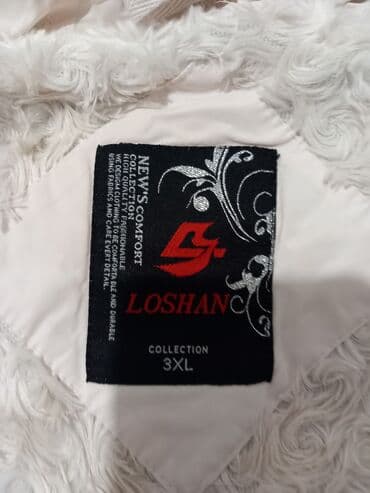 Jakne, Kaputi, Prsluci: Debela zimska jakna topla,na njoj piše 3xl al mislim da vise odgovara — 3