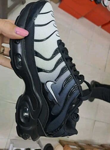 tommy hilfiger d: Trainers, Nike — 3