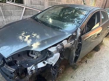 audi delovi smederevo: FIAT BRAVO BRANIK KRILO VRATA HAUBA MOTORNI DELOVI | Fiat bravo — 1