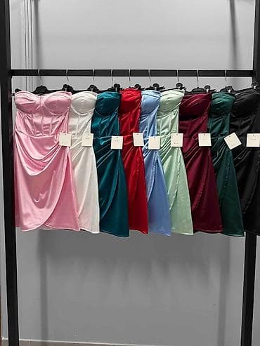 kostana odeca: Saten mini haljina sa korzet gornjim delom - Model: mini haljina sa — 3