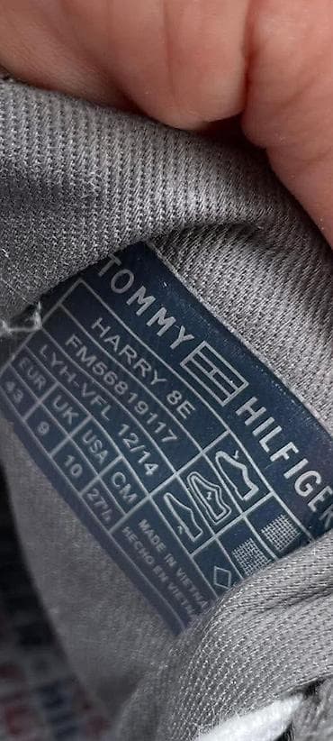 brug pantalone: Tommy Hilfiger muške platnene patike – model HARRY 2D - Veličina: EU — 5