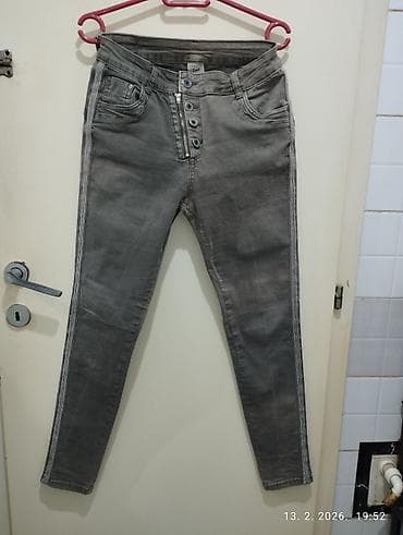 givenchy zenski parfemi: Piše sve na prvoj slici imam još stvari — 4