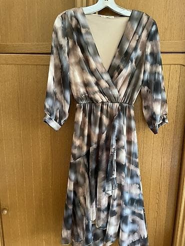 leopard haljine: Haljina Esito, EU 36 (RUS 42) - Model: midi haljina sa preklopljenim — 1