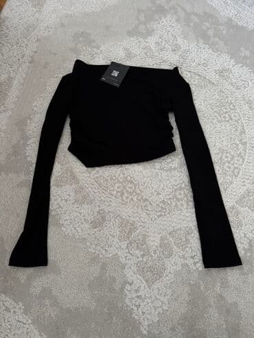 Bluze: Br s,m,l elasticna — 2