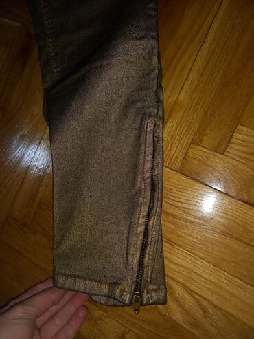 kargo pantalone h m: Zara farmerice- pantalone kao nove. Broj 38. Obucene 2-3 puta. Boja je — 4