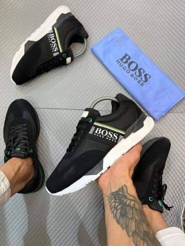 Patike, veličina - 44