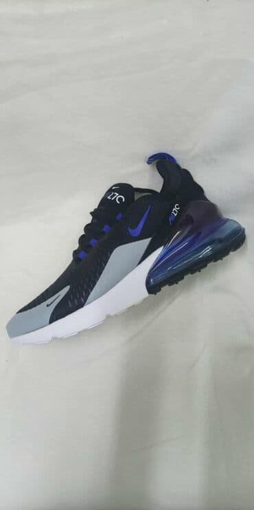 puls ranac 2 u 1: Trainers, Nike, size - 46 — 1