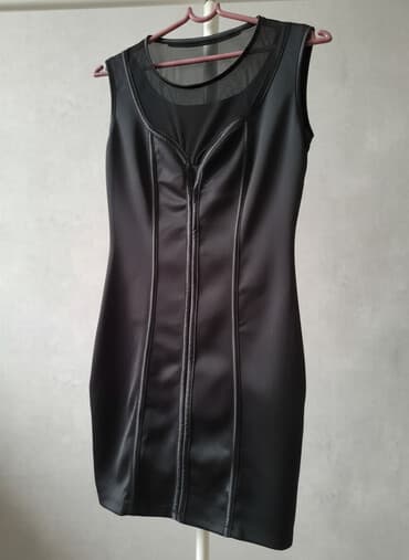 sisley haljine 2022: Affliction S (EU 36), bоја - Crna, Koktel, klub, Na bretele — 1