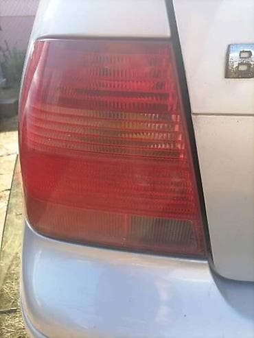 plovak za auto: STOP LAMPE ZA VOLKSWAGEN BORA | Delovi za boru — 2