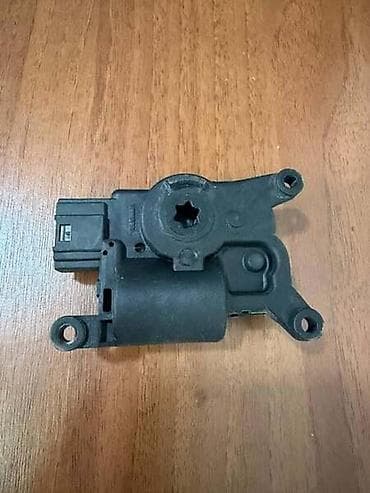 motor brisaca karakteristike: MOTOR KLAPNE KLIME ZA VOLKSWAGEN GOLF 7 - 5Q0907511A | Motor klapne — 3