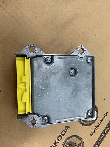 auto lak u spreju: CENTRALA AIRBAGA ZA VOLKSWAGEN GOLF 6 - 5C0959655C | Senzor airbaga — 2