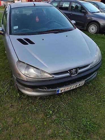 seat ibiza: KOMPLET AUTO U DELOVIMA ZA PEUGEOT 206 | Peugeot 206 1.1 benzin.Auto — 2