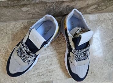 puls ranac 2 u 1: Trainers, Adidas, size - 44 — 5