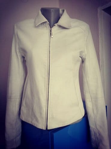 kompleti pantalone i sako: Bela kozna jakna, savrsena. Br. 36. Ramena 40cm, rukavi 62,duzina — 1