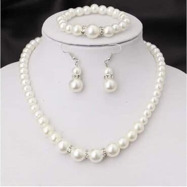 jimmy choo set: Cena: 1400din — 2