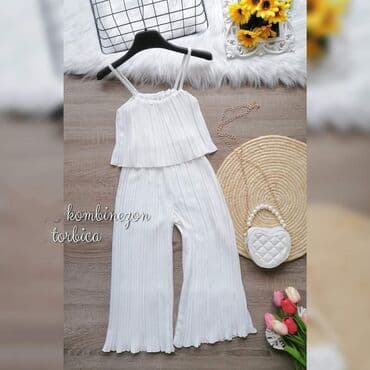 🤍Veličine na stanju: 4 i 6 🤍Cena kombinezin : 2950 dinara *cena