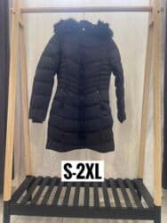 c a zimske ženske jakne: Jakne
Cena 6200din
Vel. S-2XL
MrP/057 — 3