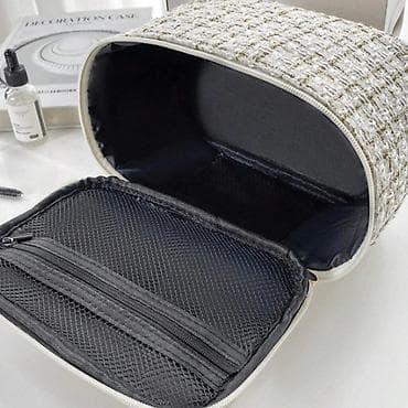 mona kopije torbi: Elegantna kozmetička torbica/neseser sa ručkom - Materijal: tkanina — 3