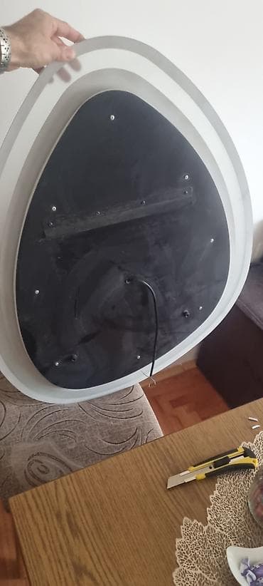 Home care products, Housewares: Na prodaju led ogledalo u obliku jajeta, dimenzije 70x90cm, vertikalno — 6