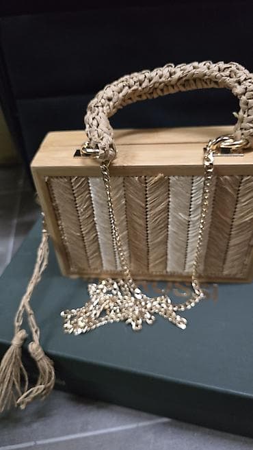 bershka zenske torbe: Ručna torbica od prirodnih materijala - Unikatni box dizajn sa — 2