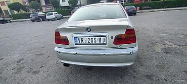 pojasevi za auto u boji cena: BMW Serija 3 E46 limuzina, srebrna boja. - Karoserija: 4-vrata — 4