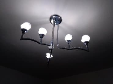 dekoracija baste i kuce: Chandelier, color - White, Used — 2
