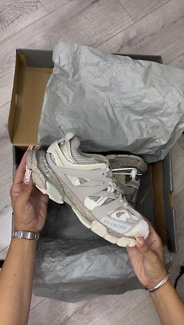 nike sive patike: Balenciaga, 41, bоја - Siva — 1