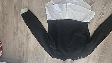 lidl patike zenske: Lot ženske garderobe – 4 komada 1) Crni džemper sa dodatkom bele — 1