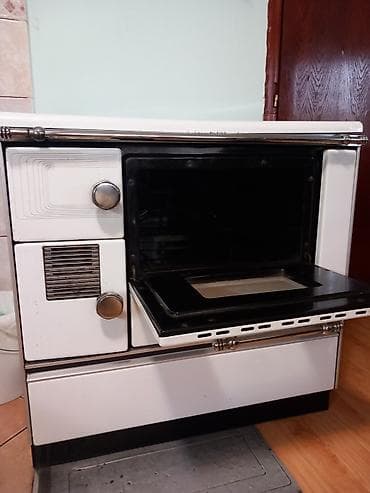 projektor za decu: Prodajem šporet za etažno grejanje 90 HLBE u super stanju.Cena od — 8