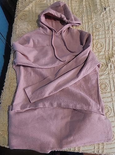 polovne zenske cipele: Ženski komplet – dukserica s kapuljačom i donji deo - Boja — 1