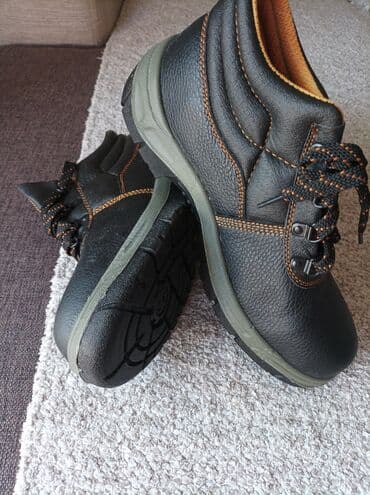 zimske jakne c a: Safety work shoes, size - 42 — 3