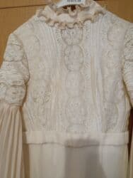 Sweatpants: Vencanica iz Italije, stara 50 godina Ima svoju kutiju, izvezene — 3