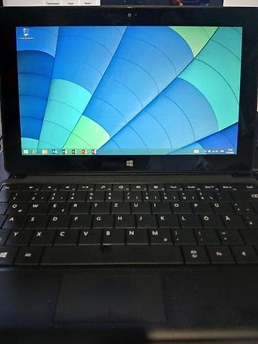 mts usb internet za laptop: Na prodaju tablet Microsoft Surface RT 32gb ekran 10,6 u veoma dobro — 3