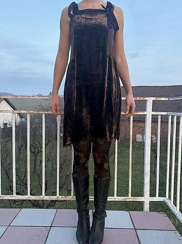 heine haljine: DKNY haljina tamno braon boje, dužine iznad kolena. Jako kvalitetan — 2