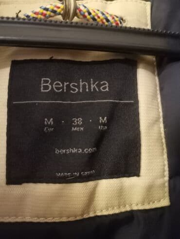 guci jakna: Zimska jakna bez tragova nošenja kao nova je, topla sa kapuljacom — 3