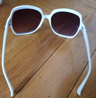 ženske pidžame c a: Sunglasses, Gucci — 2