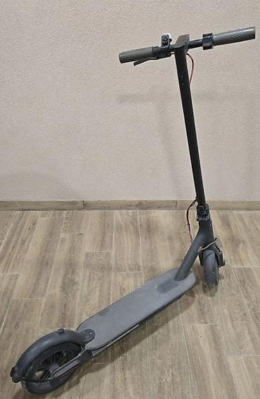 triko za devojcice: Električni trotinet – odličan, povoljno Prodajem električni trotinet u — 1