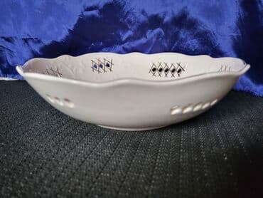 Činije: Cinija fena porcelan Nemacka iz 70ih. Cinija je perfektna,nigde — 7