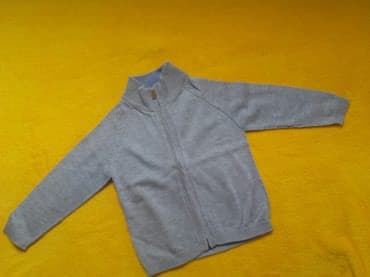 Kupaći kostimi: Zara baby boys džemper Veličina 18-24 mes Odličan topao lagan Cena — 1