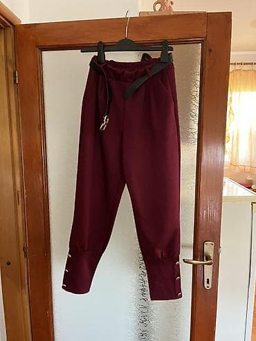 Elegantne bordo ženske pantalone sa pojasom - Model: slim/peg fit