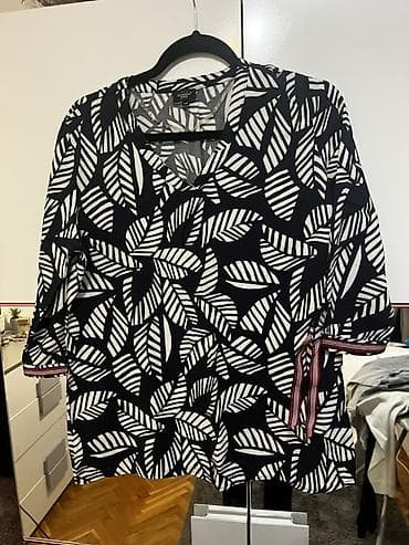 Muška odeća: Ženska bluza sa uzorkom listova - Model: klasična bluza ravnog kroja — 1