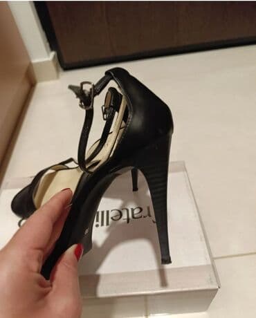kais za torbu mona: Sandals, Fratelli Babb, 38 — 2