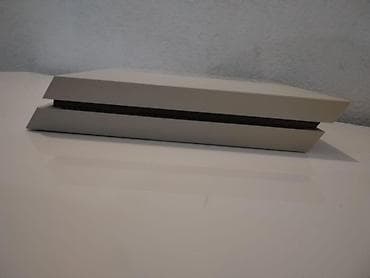kraljica peci na drva cena: Sony PlayStation 4 (PS4) – Glacier White - Konzola PS4 u beloj — 7