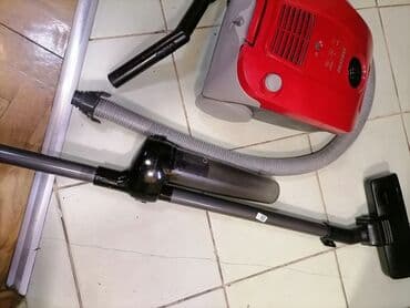 samsung punjač: Usisivač SAMSUNG 1600w na papirnu kesu kompletan dobar
 Mirjevo — 4