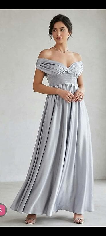 Elegantna haljina saten metalik srebrnasta boja Gornji deo moze da ide — 1