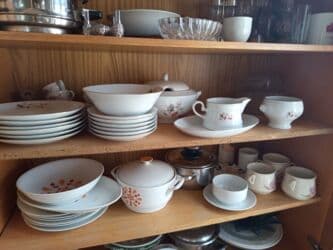 royal albert porcelan: Color - Khaki, Used — 31