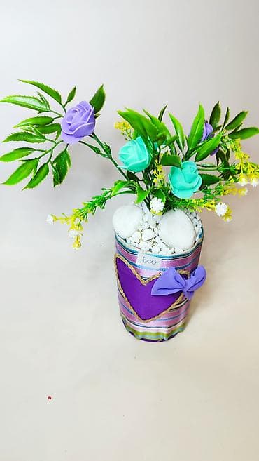 ormari sa ogledalima: Dekorativna aranžmanska saksija sa veštačkim cvećem - Ručno rađen — 2